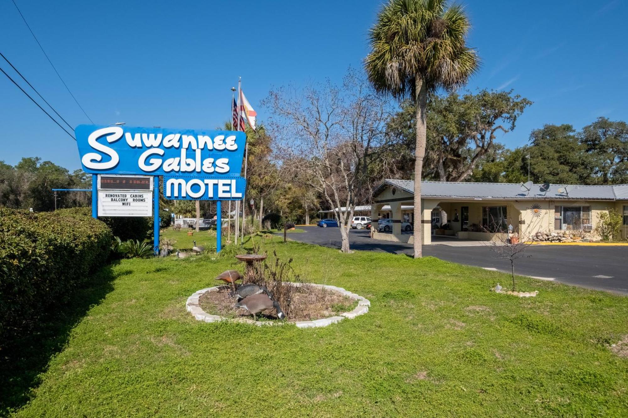 Suwannee Gables Hotel Old Town Buitenkant foto