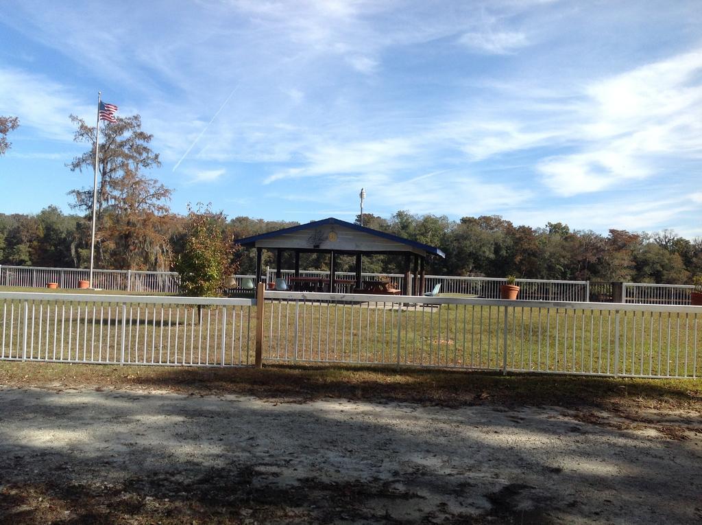 Suwannee Gables Hotel Old Town Buitenkant foto