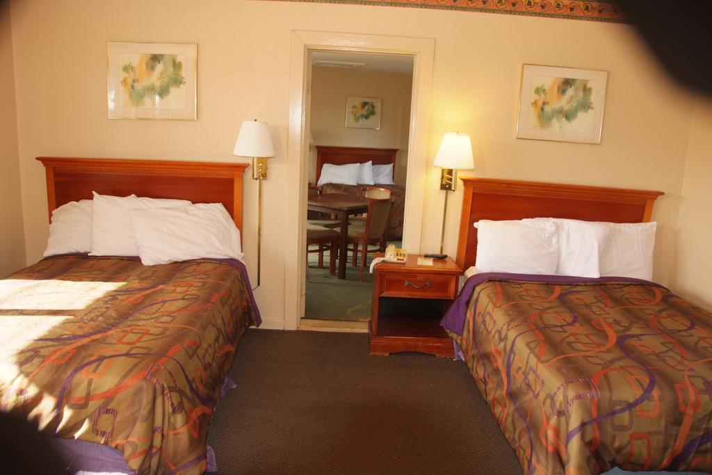 Suwannee Gables Hotel Old Town Buitenkant foto